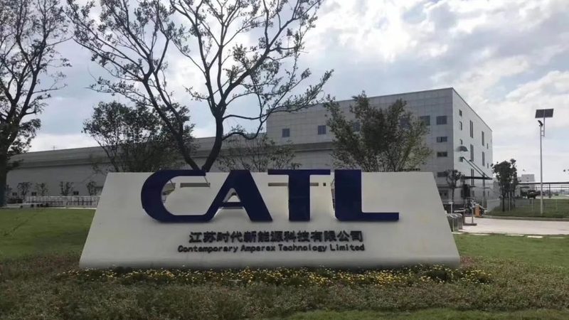 工商业屋顶光伏组件代理加盟，如何把握行业脉搏？**